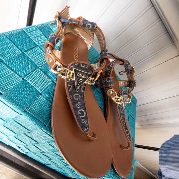 Guess Navy and Brown Sandals Size 5.5 - Picture 3 of 7
